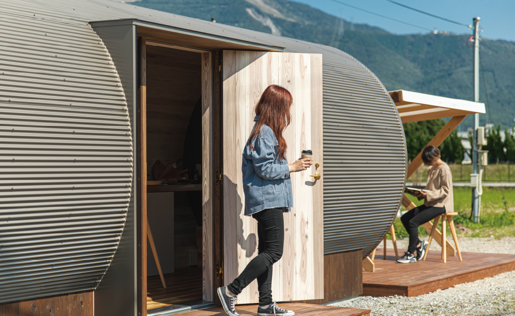 WOWテナント 出入口まわり