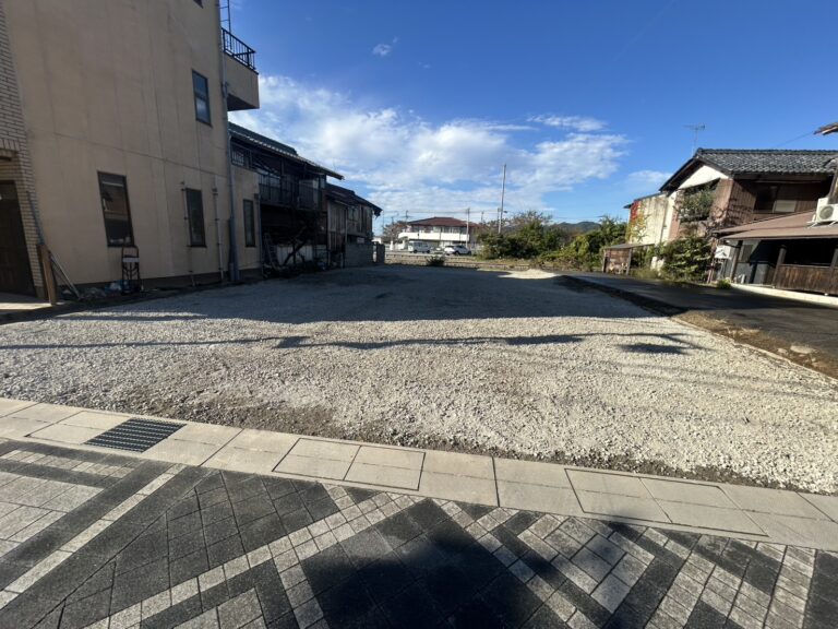 滋賀県犬上郡多賀町大字多賀698-1